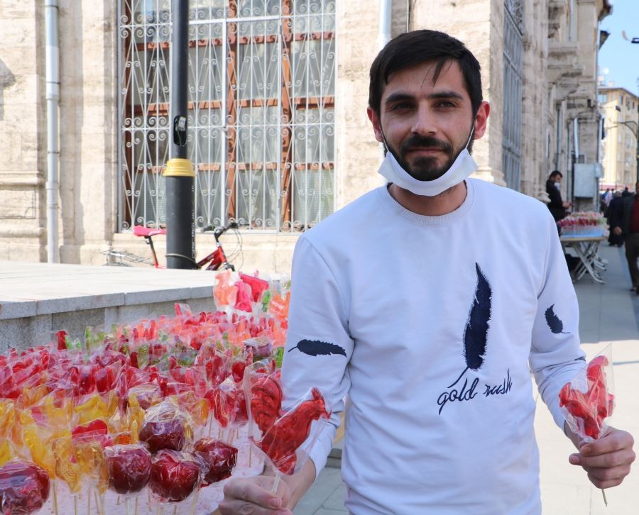 Bir asırlık gelenek, virüsten etkilenmedi