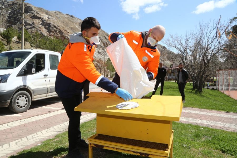 SOKAK HAYVANLARI DA UNUTULMUYOR