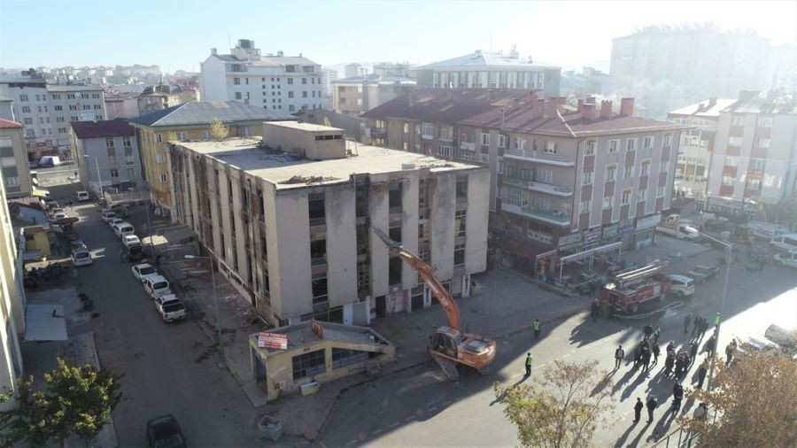 Kaçak yapıya geçit verilmelecek