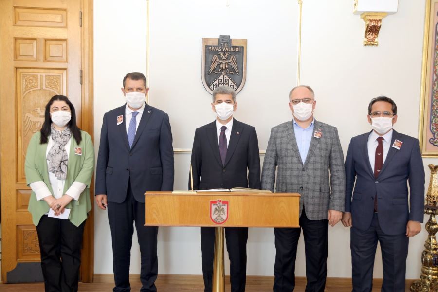İnce’den Ayhan ve Bilgin’e ziyaret