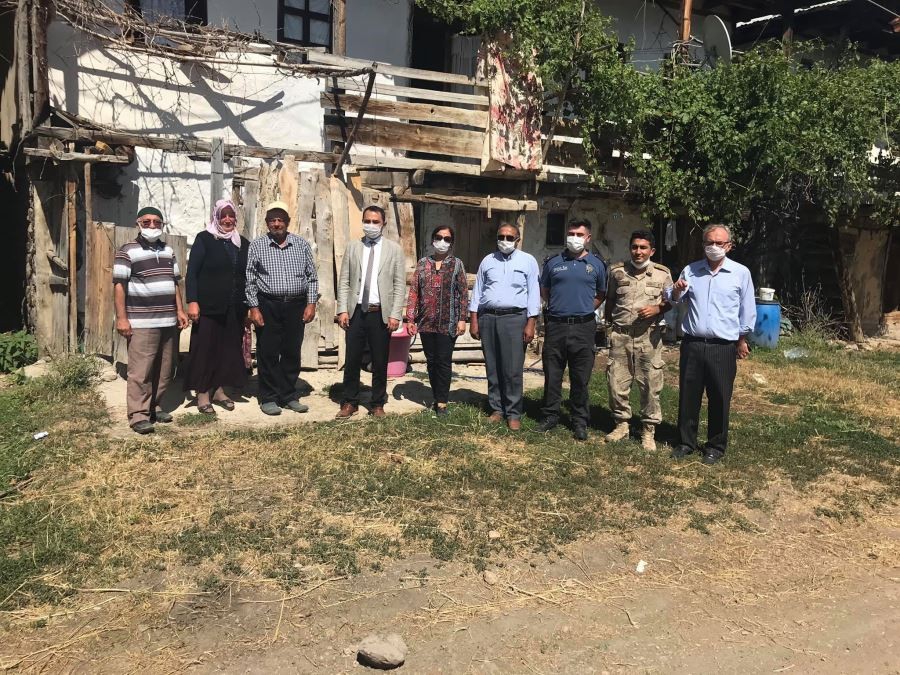 Partal’dan şehit ailelerine ziyaret