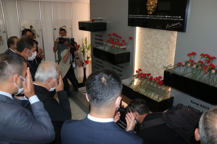 2 Temmuz olaylarında ölenler anıldı