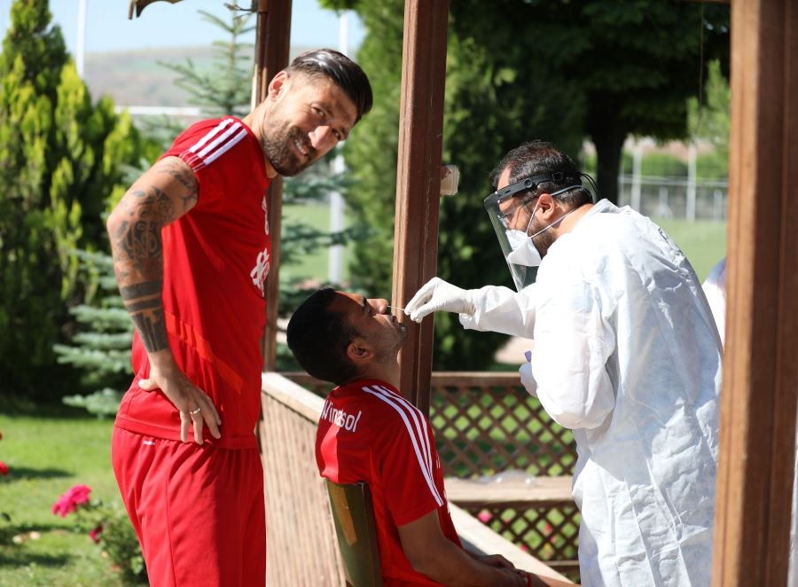 Sivasspor’a 9. kez Covid-19 testi yapıldı