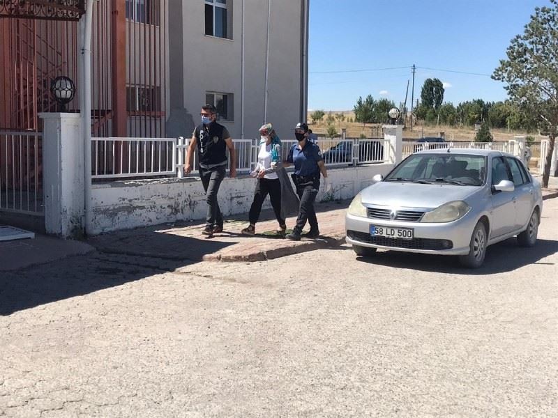Cinayet zanlısı kadın tutuklandı