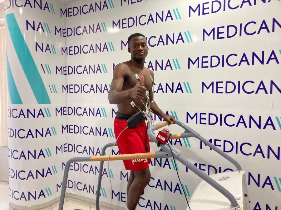 Sivasspor’un yeni transferi Ninga sağlık kontrolünden geçti