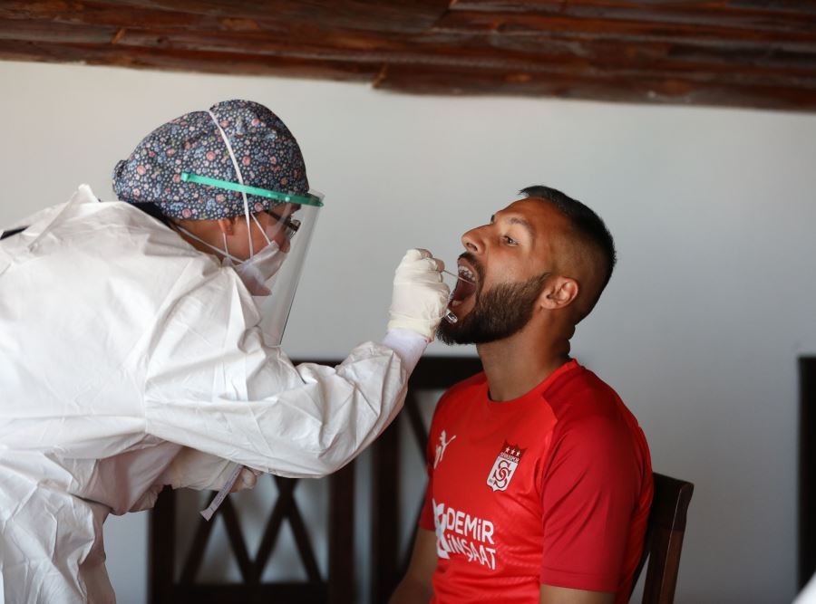 Sivasspor 15. kez korona virüs testinden geçti