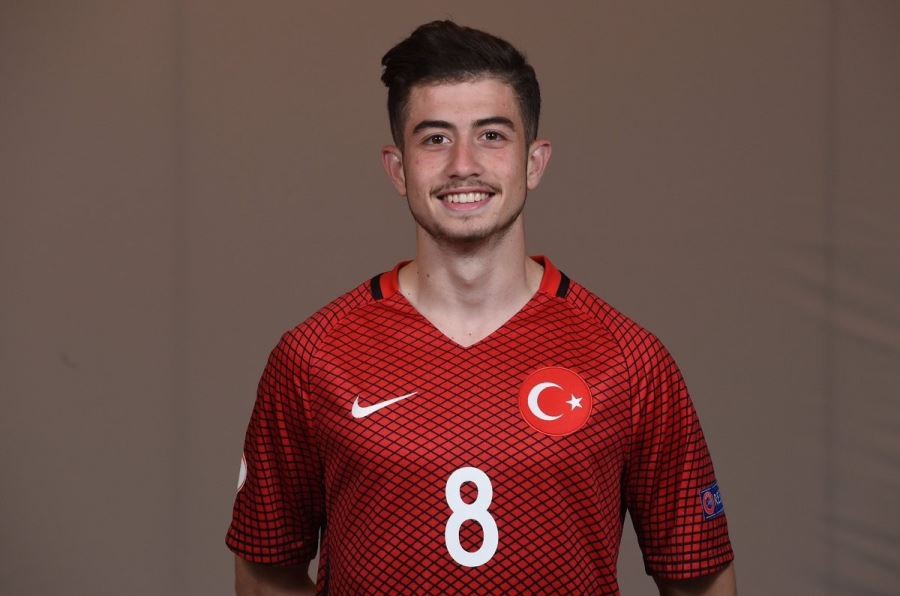 Sivasspor Kerem Atagan Kesgin’i kadrosuna kattı