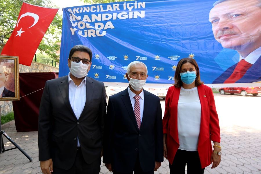 GÜÇLÜ TEŞKİLATLARLA  SEÇİME HAZIRLANILIYOR