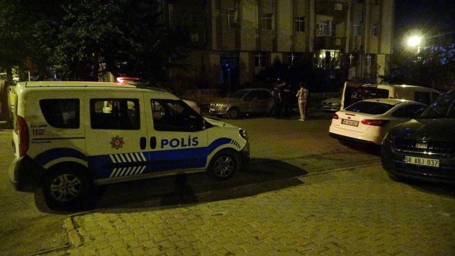 Onuncu kattan havalandırma boşluğuna düşen genç kız hayatını kaybetti
