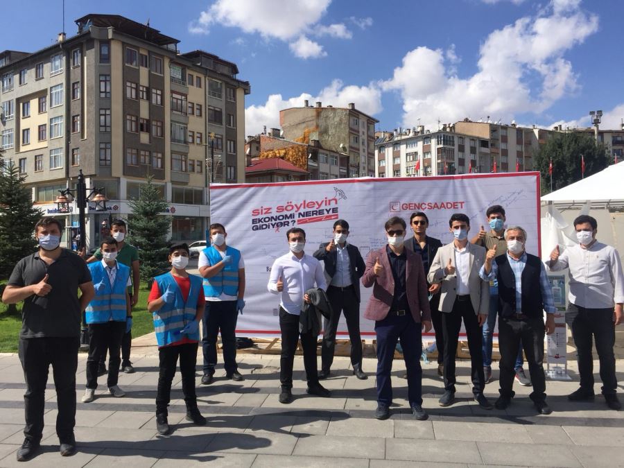 Saadet gençliğinden ‘Fikir Duvarı’