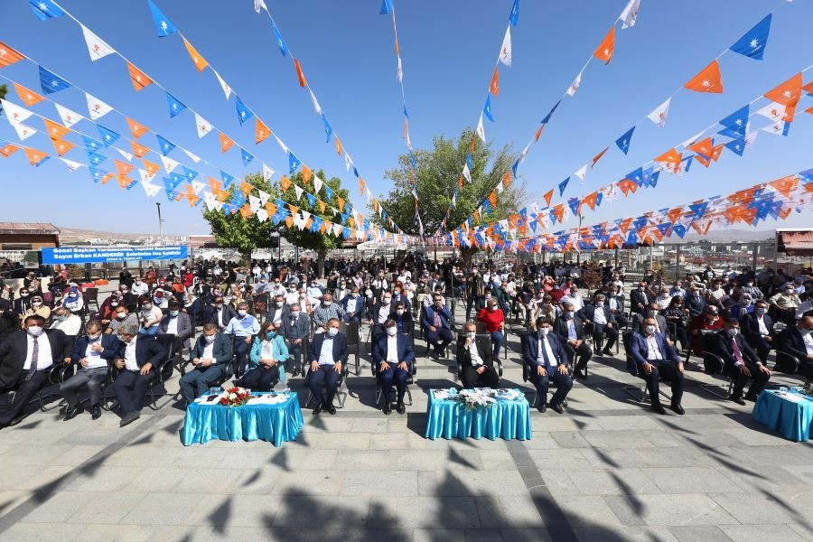 Halka hizmet Hakk’a hizmettir