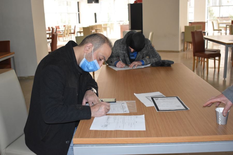 BELEDİYEDEN ESNAFA 1500 TL DESTEK…