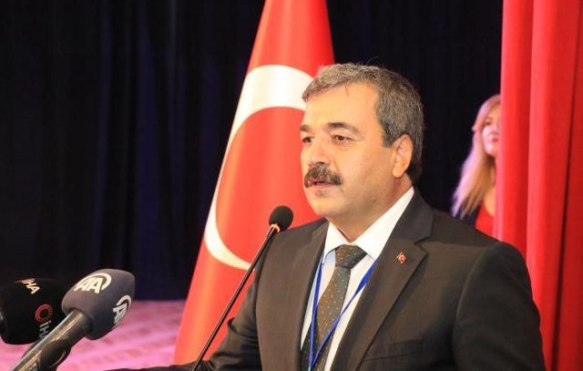   Teknolojiye ayak uydurulmalı