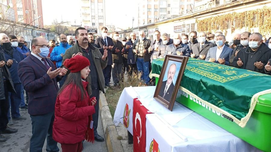 Gazeteci Fikret Ünsal’a son görev