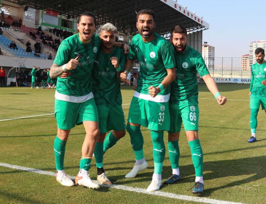 TFF 2. Lig: Sivas Belediyespor: 6 - Niğde Anadolu FK: 1