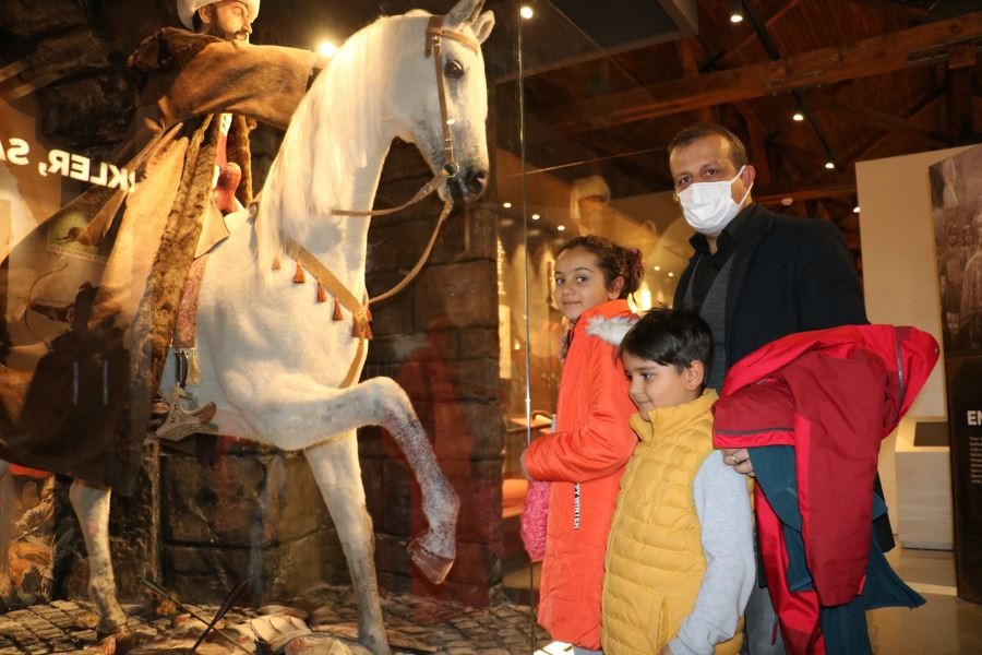 Eşi benzeri yok, açılmadan 15 bin kişi ziyaret etti
