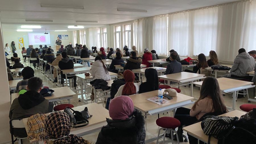 Karakoç anıldı