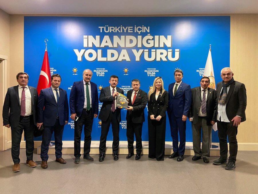 KGK, SİYASİ PARTİLERDEN MEDYA İÇİN DESTEK İSTEDİ