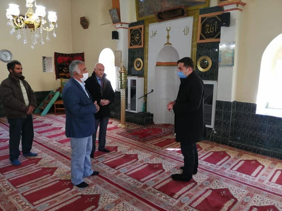 Köylülerin sorunlarını dinledi