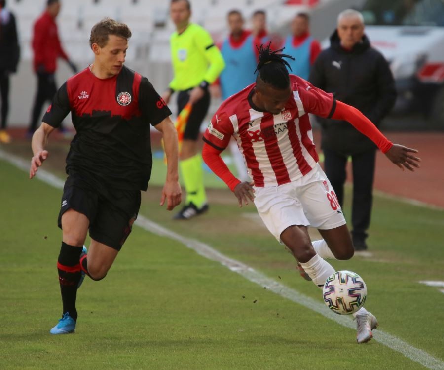 Süper Lig: D.G. Sivasspor: 1 - Karagümrük: 0 (Maç sonu)