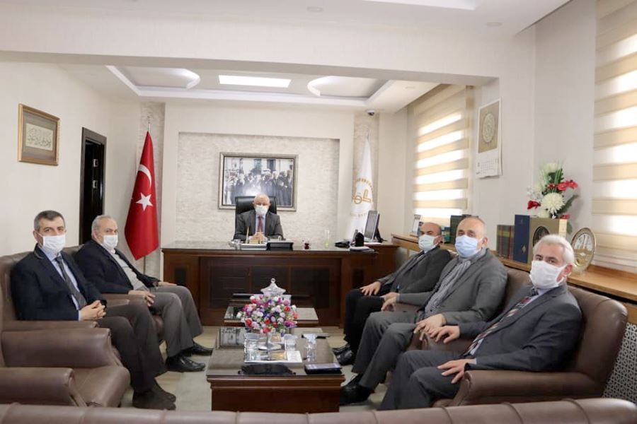 Aynı amaca hizmet ediyoruz