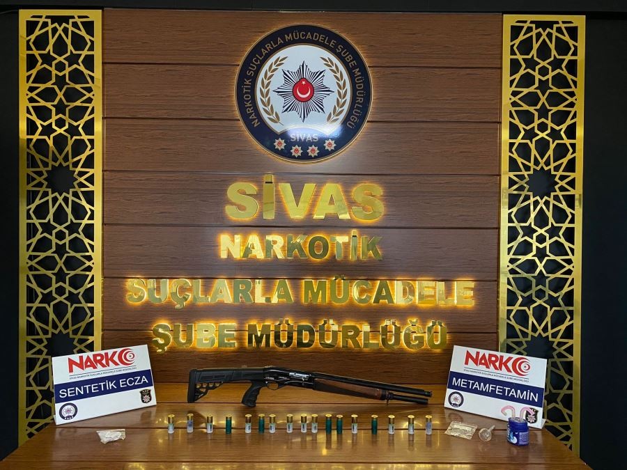 Polis ekiplerince yakalanan şahıslara 26 bin 123 lira para cezası