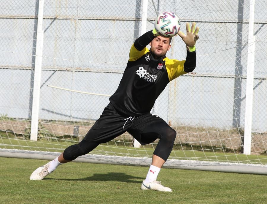 Sivasspor’da kaleyi en çok Ali Şaşal Vural korudu
