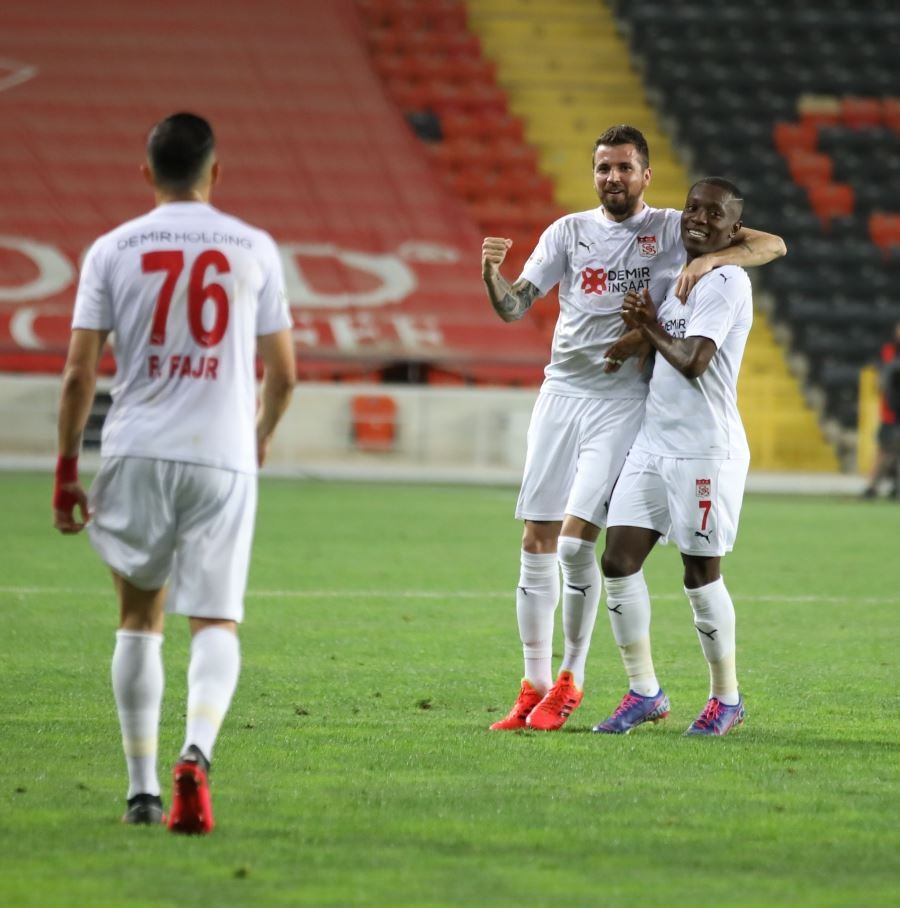 Sivasspor ligde 14 kez kazandı