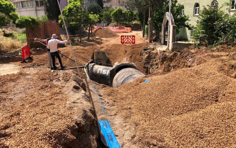 Kocaeli Çayırova’da altyapı deplaseleri yapılıyor