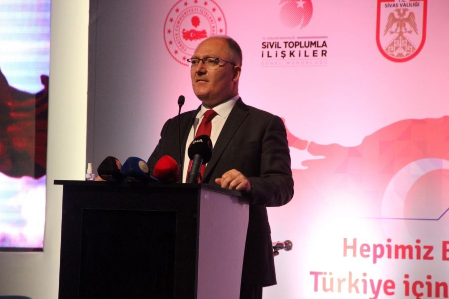 Türkiye Muhtarlar Konfederasyonu Sivas’ta bir araya geldi