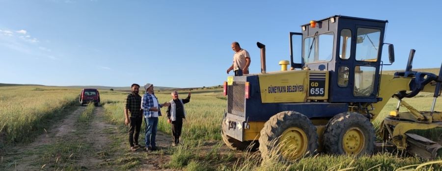 35 Köyde arazi yolu açma çalışmaları başlatıldı