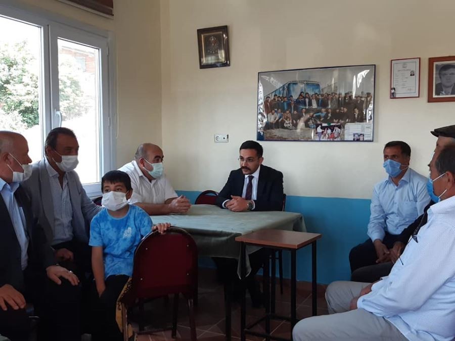 Vatandaşların taleplerini dinledi