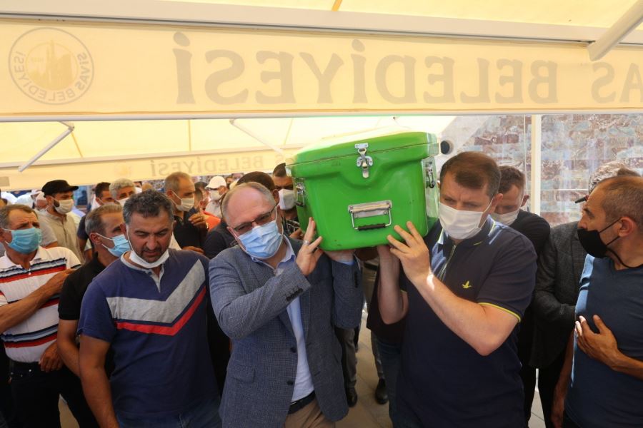 Karakaş son yolculuğuna uğurlandı