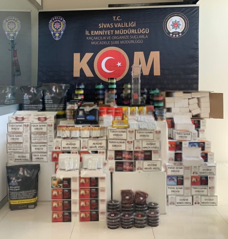 Sivas’ta kaçakçılık operasyonu: 102 bin 600 adet makaron ele geçirildi