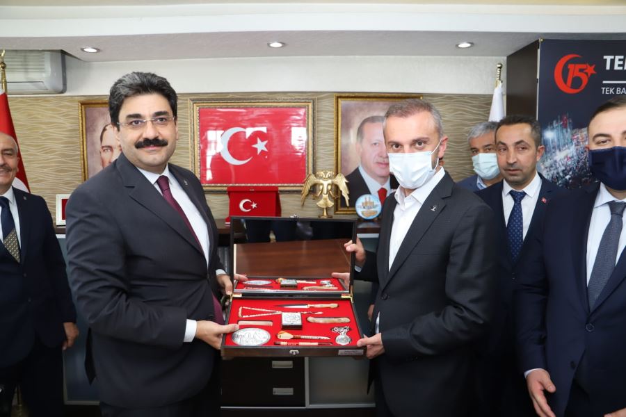 AK Parti Teşkilat Başkanı Kandemir Sivas’a geldi!
