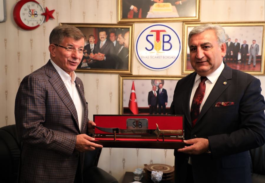  DAVUTOĞLU SİVAS TİCARET BORSASI’NI ZİYARET ETTİ