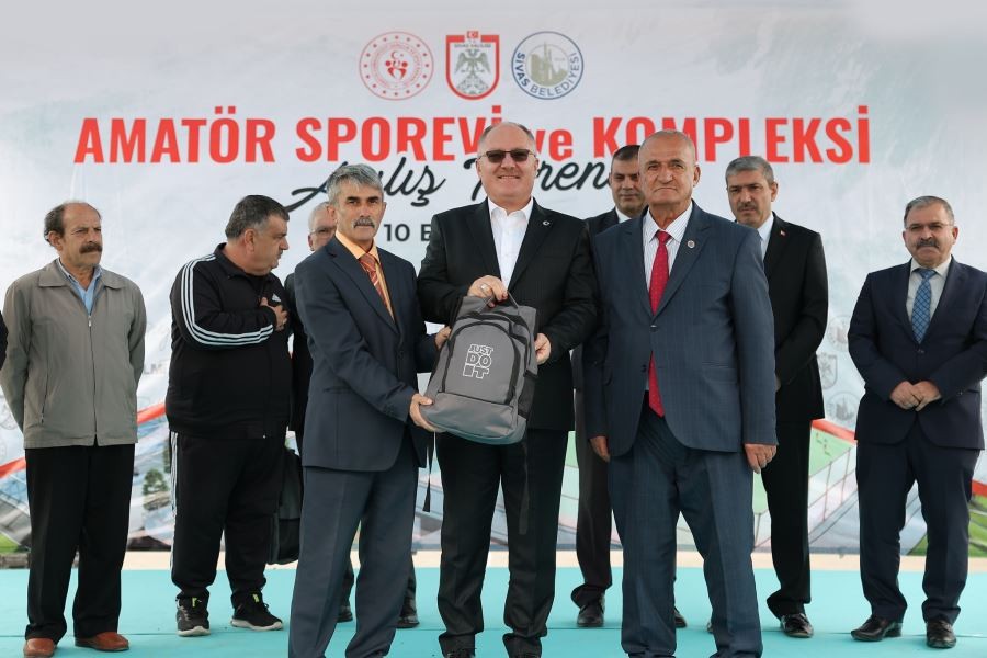 AZ KONUŞACAĞIZ  ÇOK ÇALIŞACAĞIZ
