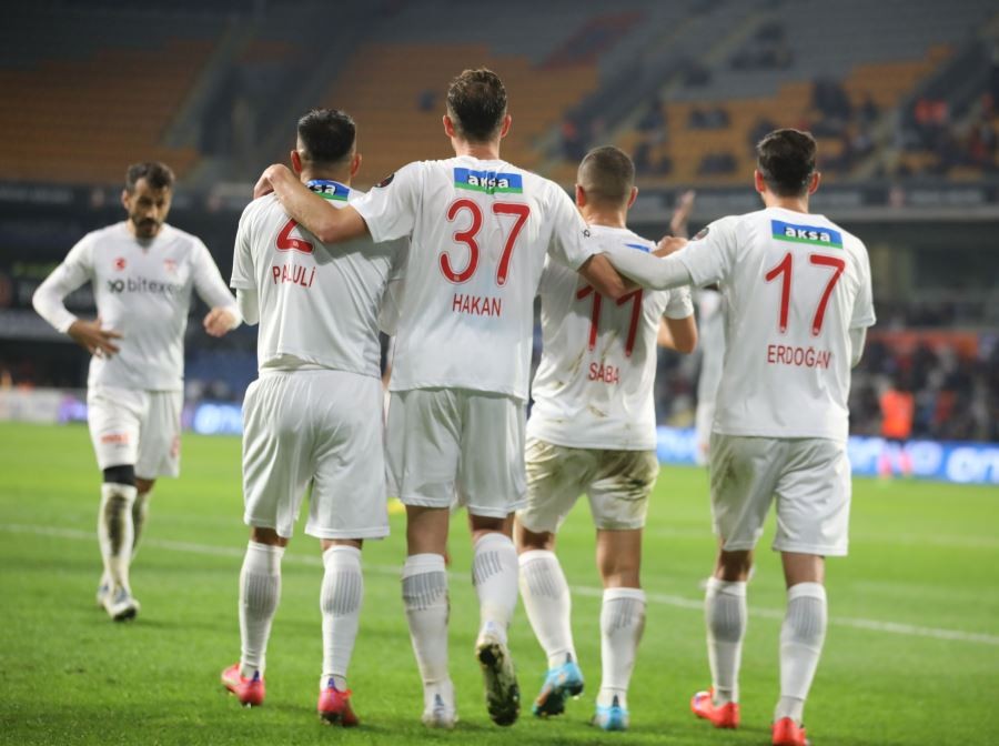 Sivasspor 8 hafta sonra kazandı