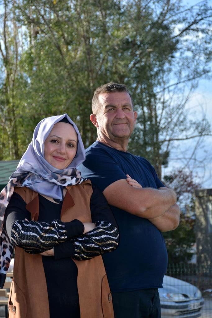 Çocukları çok seven eşi için memleketine park yaptırdı