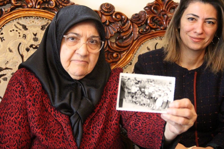 Evde sağlık hizmeti alan emekli öğretmen unutulmadı
