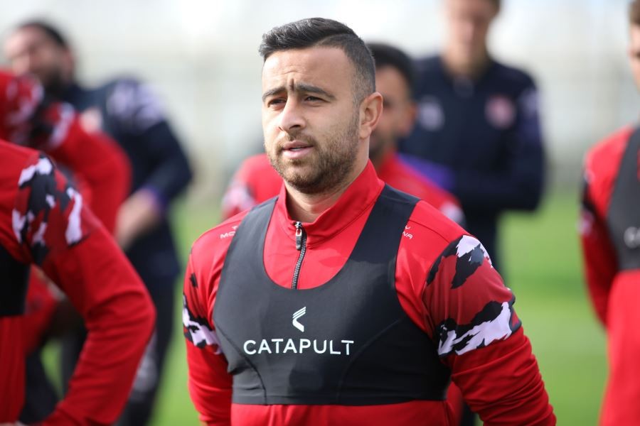 Sivasspor’da Dia Saba kampa katıldı