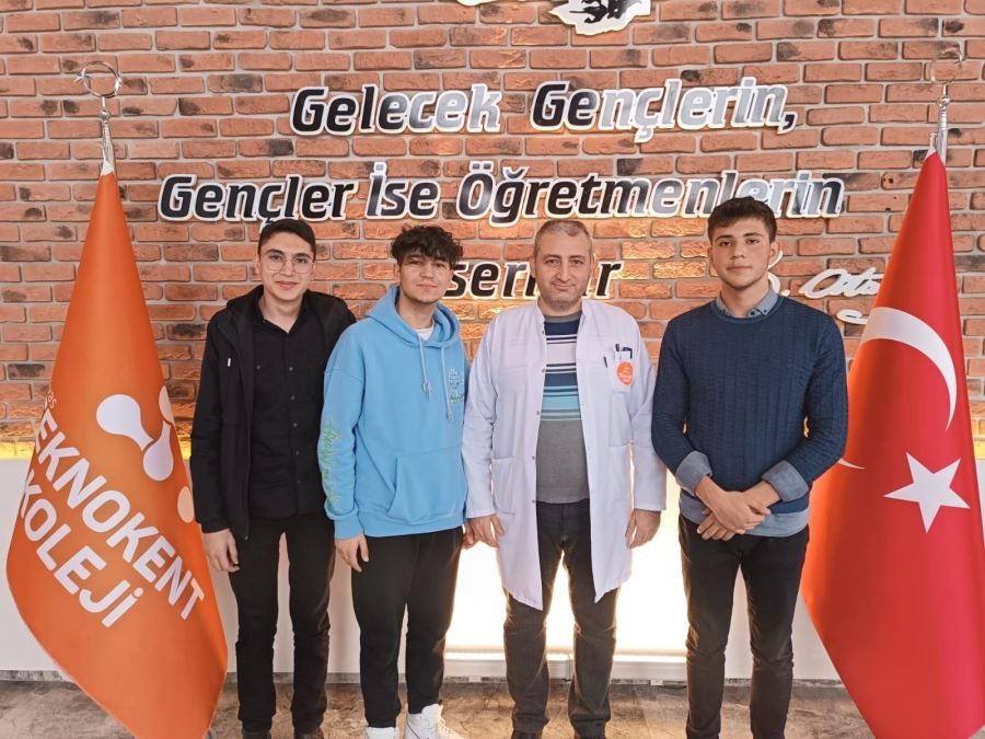 Napier’in Sihirli Çubuklarıyla Matematik öğrenecekler