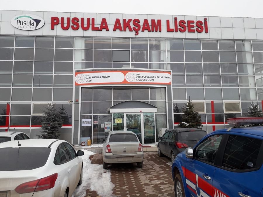 Sivas’ın ilk Akşam Lisesi faaliyete geçti