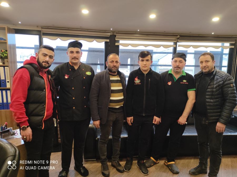 SULTAN SOFRASI ÇALIŞANLARINI ÖDÜLLENDİRİYOR