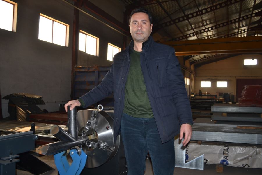 IŞIK DEMiR’LE ÇARKLAR DÖNÜYOR             
