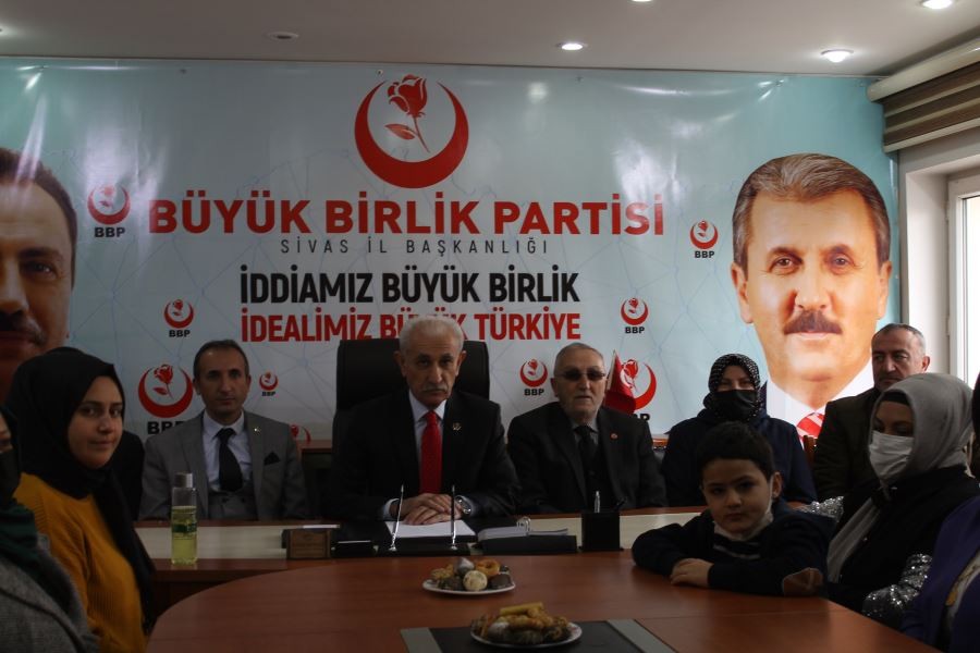 ADALET İSTİYORUZ