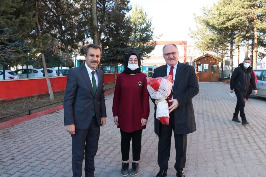  Bilgin: “Eğitim camiamızın daima yanındayız”