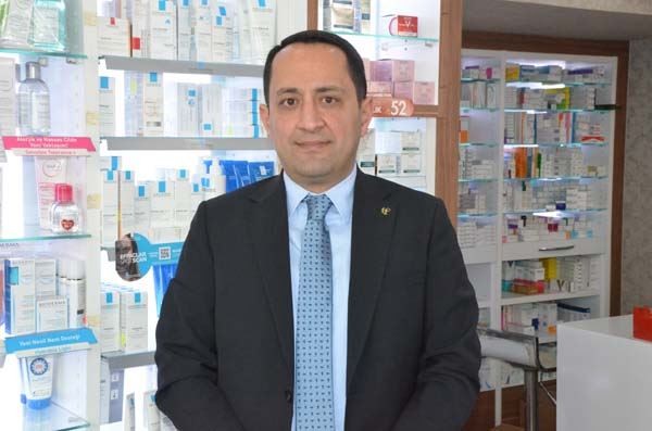 Eczacılardan ihtiyaçlı ailelere yardım