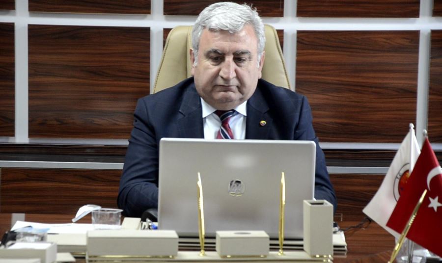 BAŞKAN HASTAOĞLU, TOBB 78. GENEL KURULDA VERGİ KOMİSYONU RAPORUNU AÇIKLADI