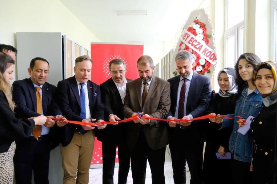 37. Bölge Sivas Eczacı Odası’ndan eğitime destek